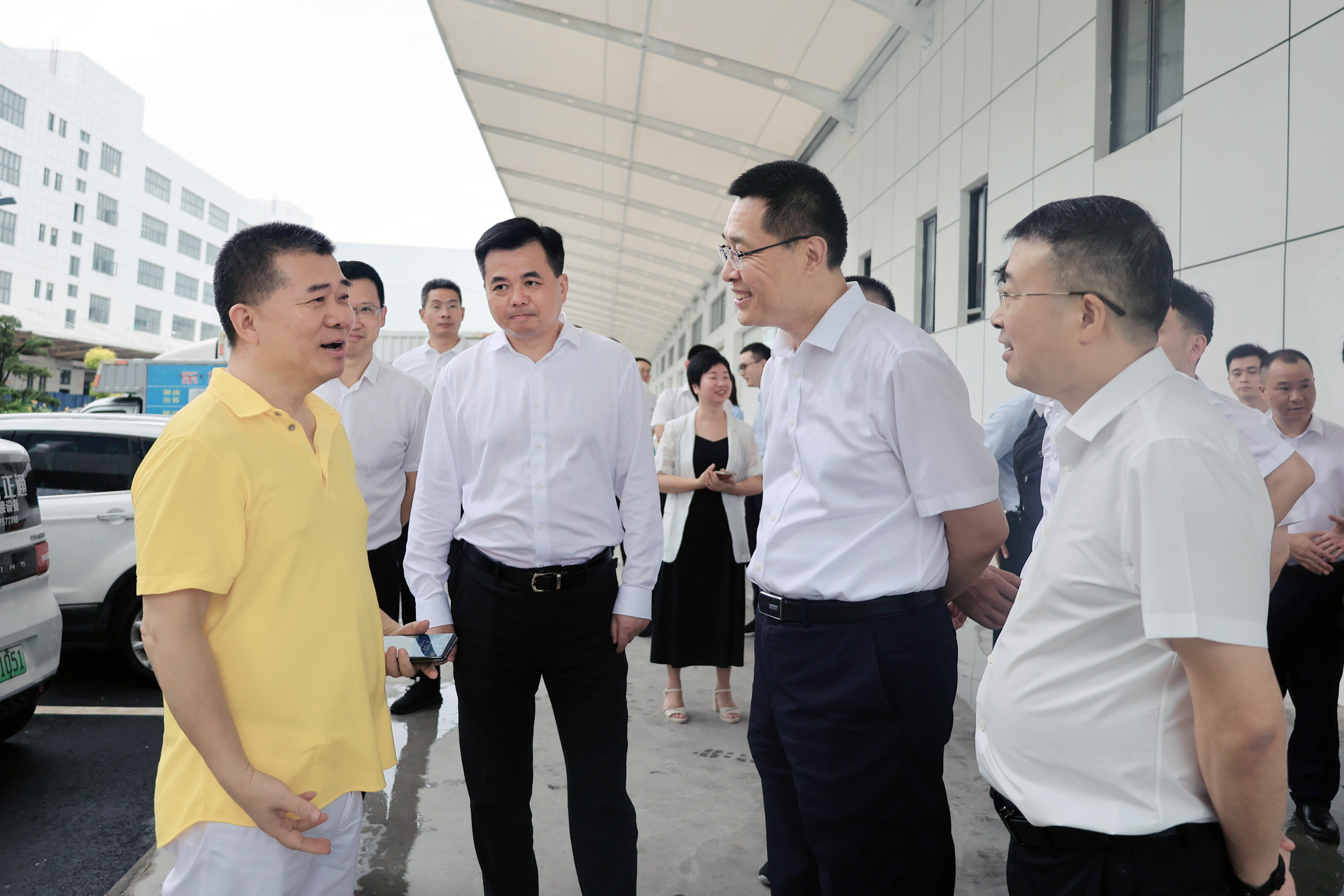 浙江省副省长卢山调研金年会