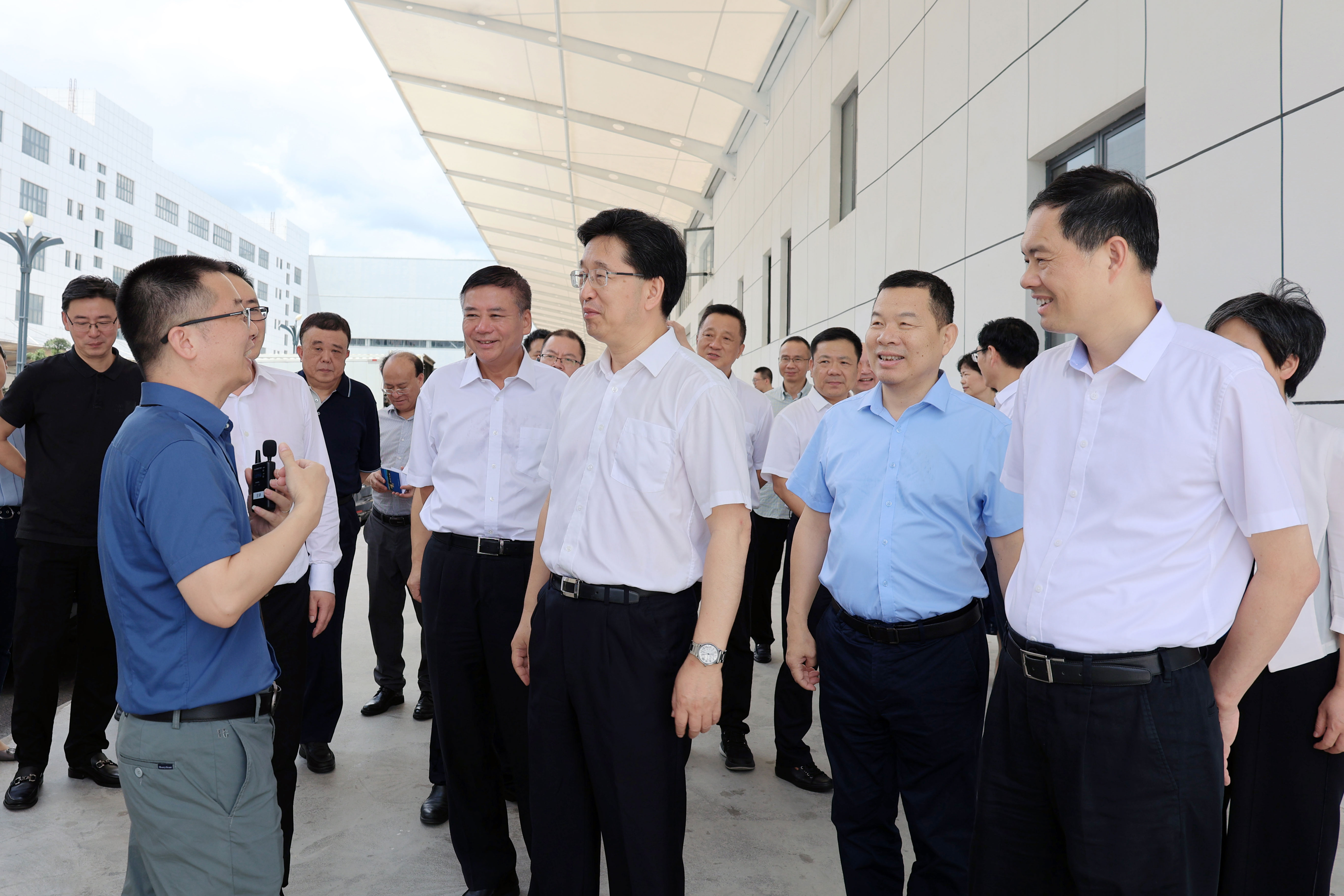 浙江省人大党组书记陈金彪调研金年会：高端智造驱动高质量发展