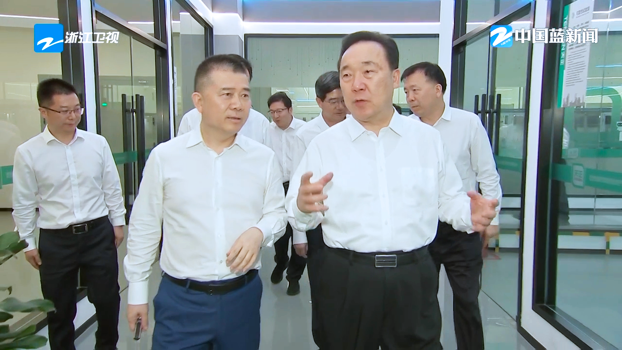 金年会官网-一支笔就能翻译63种语言 糖猫词典笔是什么神仙黑科技